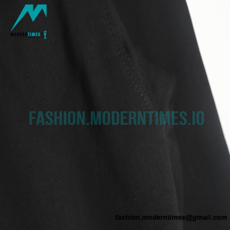 Givenchy - 22SS Reverse Letter Crewneck Hoodie