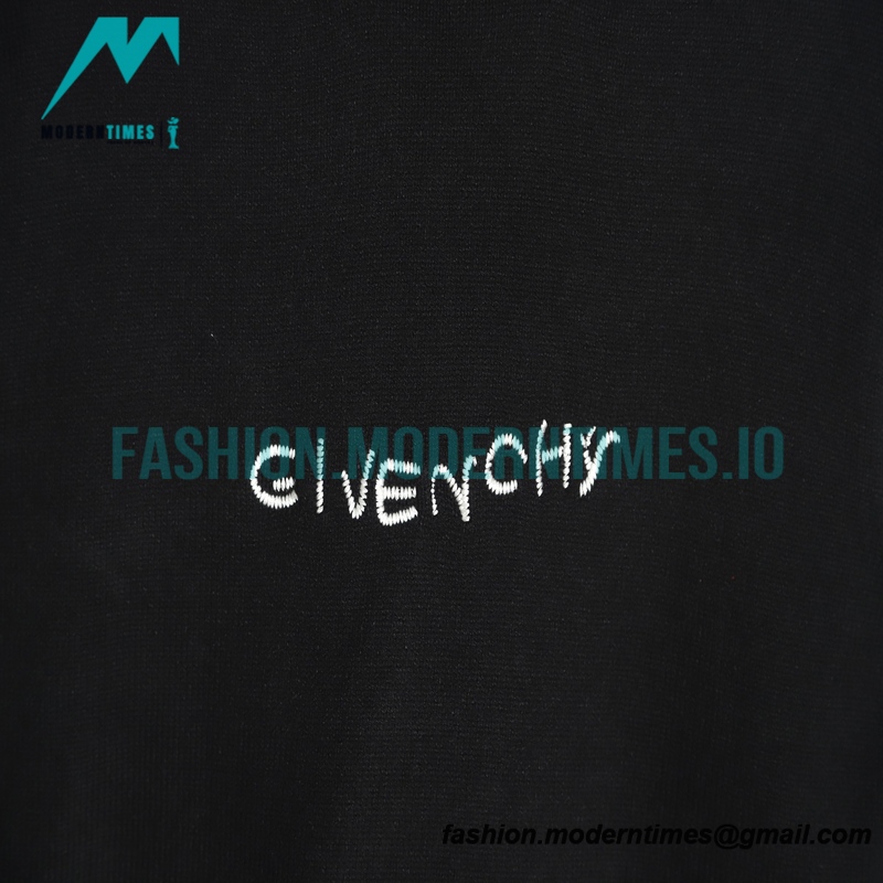 Givenchy - 22FW Small Letter Embroidered Crewneck Sweater
