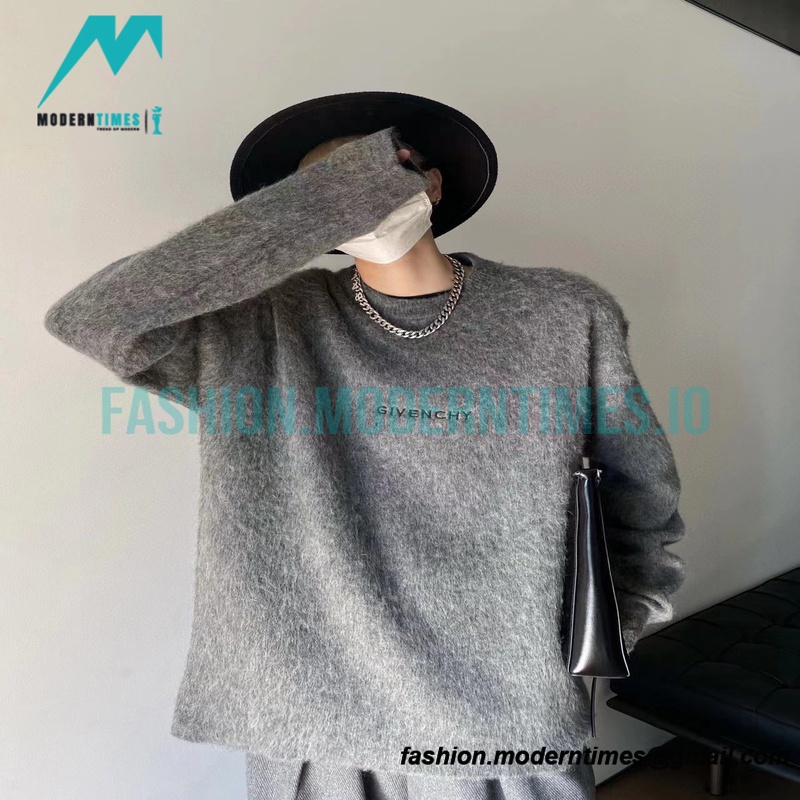 Givenchy - 21FW Dog Head Mohair Crewneck Sweater