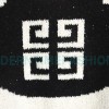Givenchy - 23FW Mask Big Dog Jacquard Knitted Crewneck Sweater