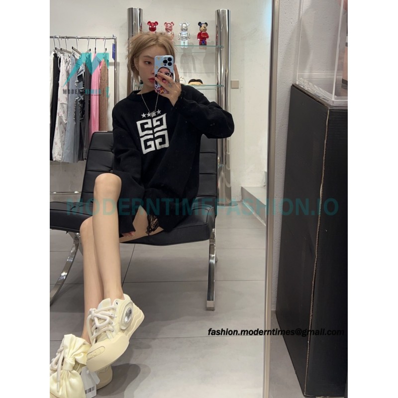 Givenchy - 23FW Four-star Letter Jacquard Crewneck Sweater