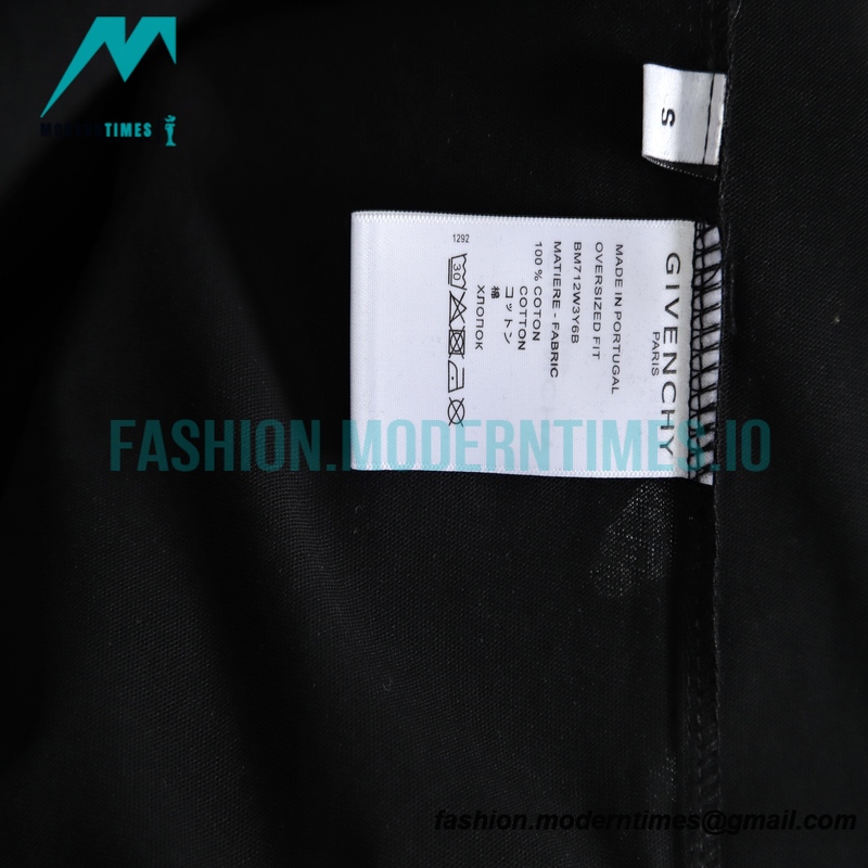 Givenchy - 23ss Embroidered Necklace Short Sleeve