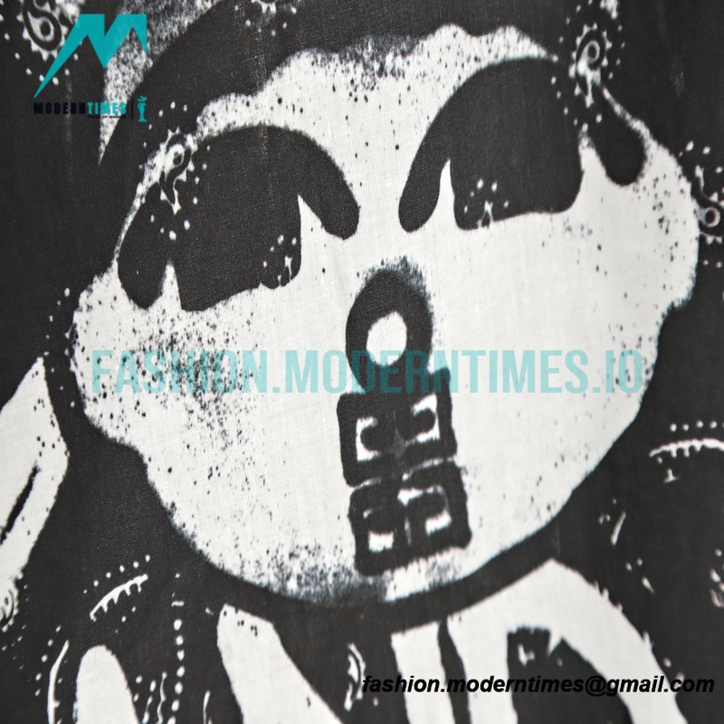 Givenchy - 22SS Stick Cloth Bulldog Short Sleeve T-shirt