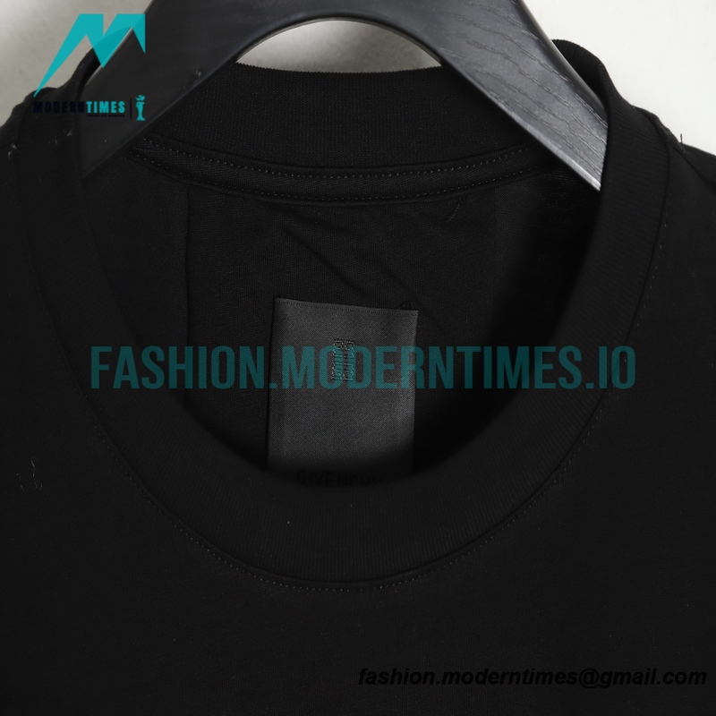 Givenchy - 23SS Hollowed Letter Embroidery Short Sleeve T-shirt