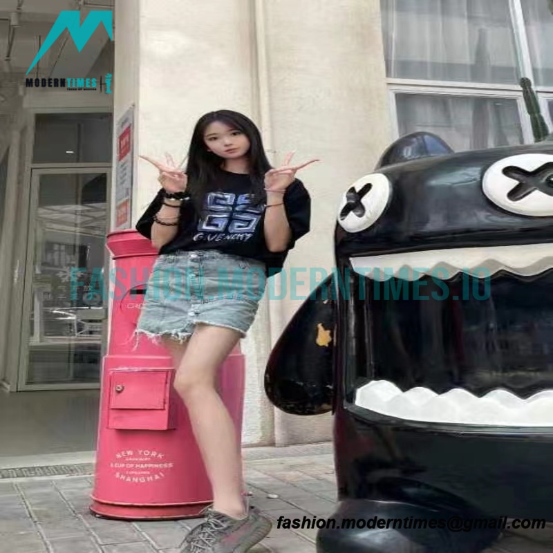 Givenchy - 23SS Colour Printed Short Sleeve T-shirt