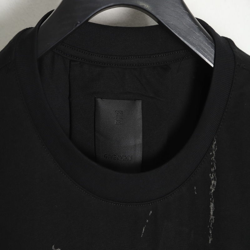 Givenchy - 23SS Visal Print Short Sleeve T-shirt