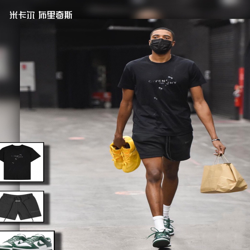 Givenchy - 23SS Visal Print Short Sleeve T-shirt