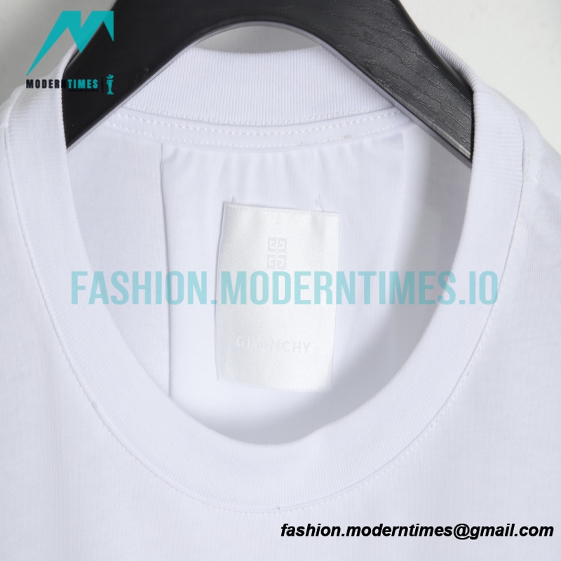 Givenchy - 22SS Reverse Letter Print Short Sleeve T-shirt