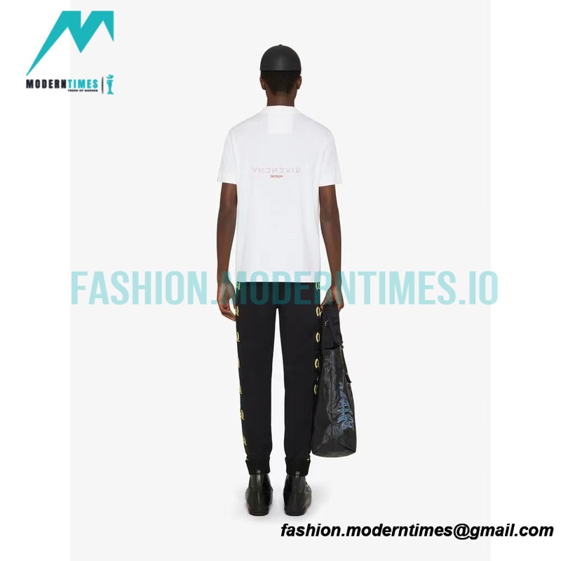 Givenchy - 22SS Reverse Letter Print Short Sleeve T-shirt