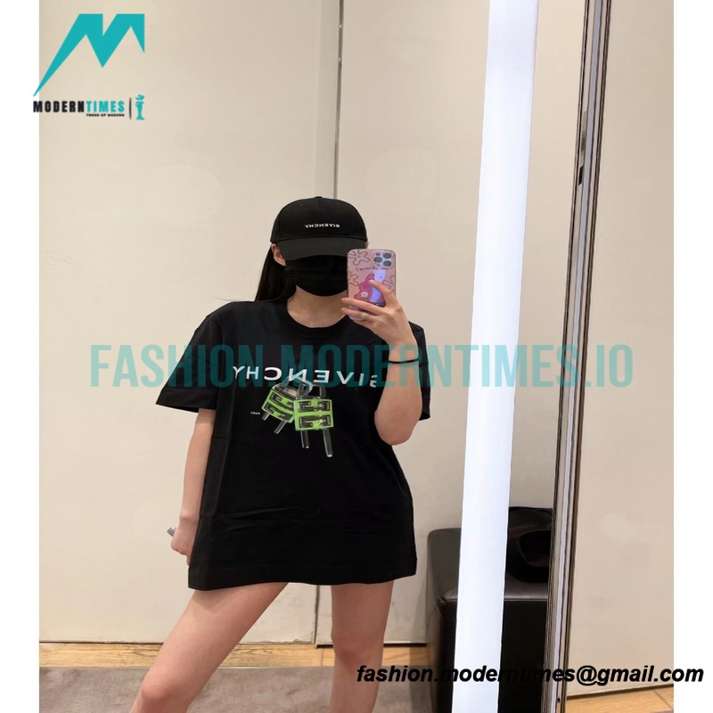 Givenchy - 23SS Small Lock Head Letter Short Sleeve T-shirt