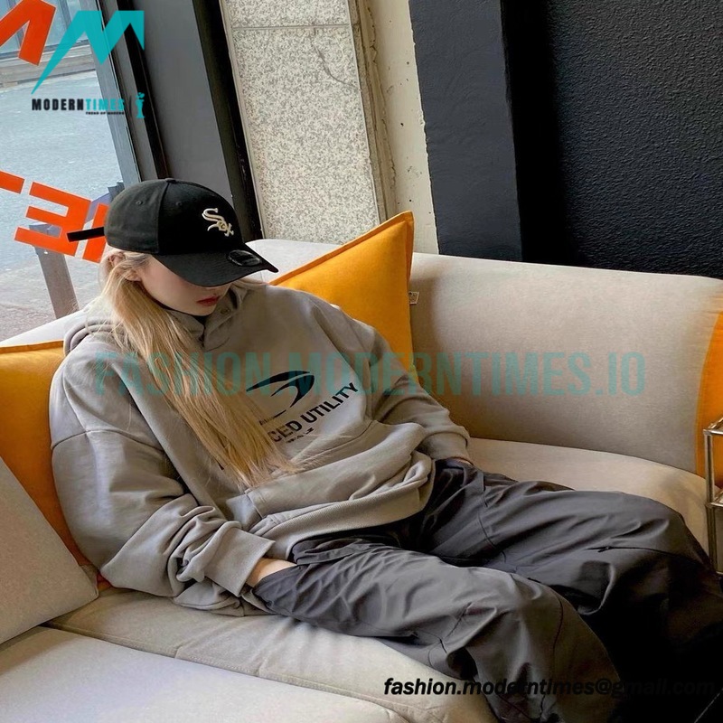 Grailz - 23FW Geometric Embroidery Hoodie