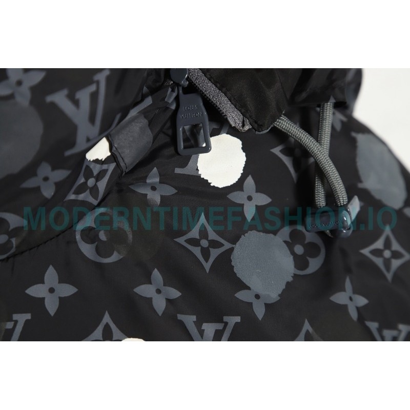 Louis Vuitton - Yayoi Kusama 23FW Polka Dot Down Jacket
