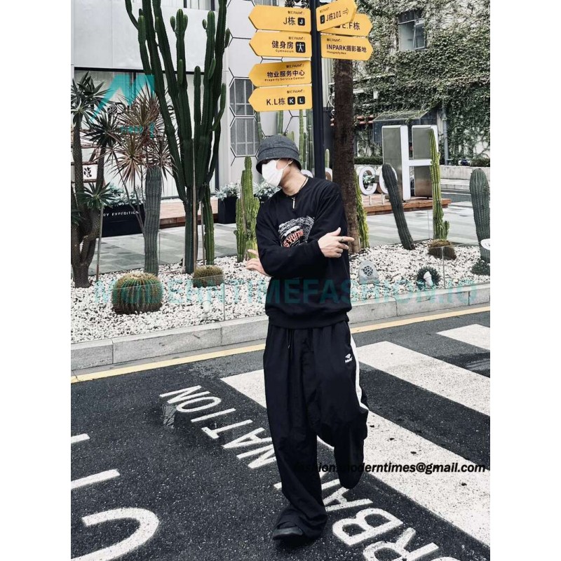 Louis Vuitton - Whirlpool Foam Printed Crewneck Hoodie