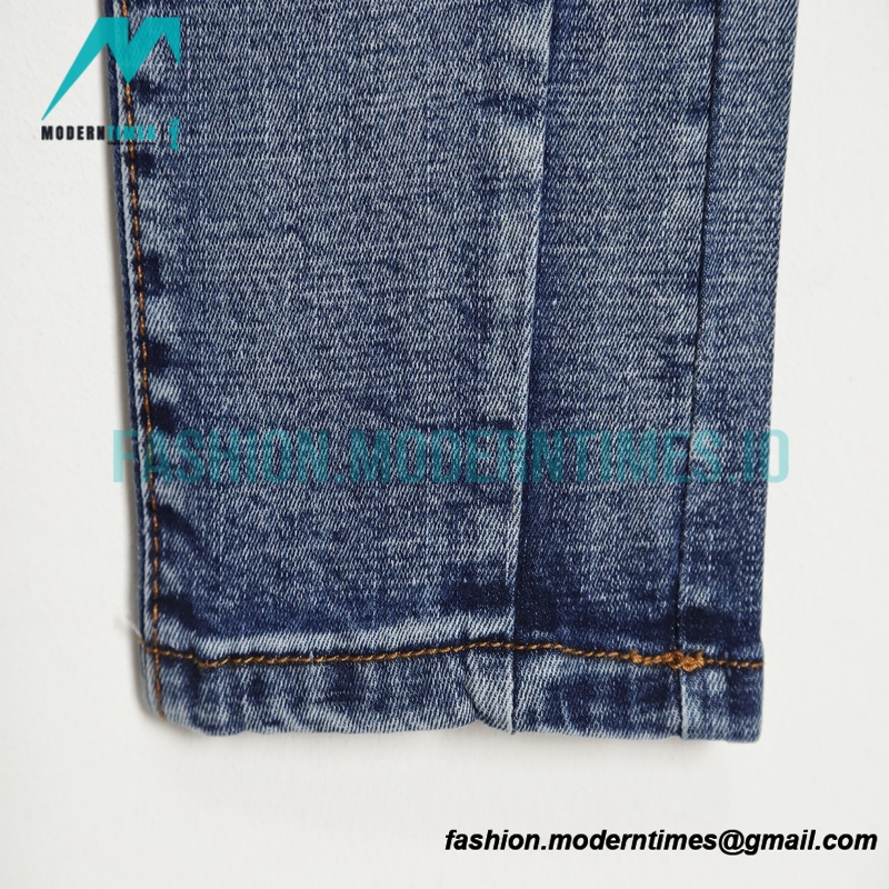 Louis Vuitton - Presbytery Jeans