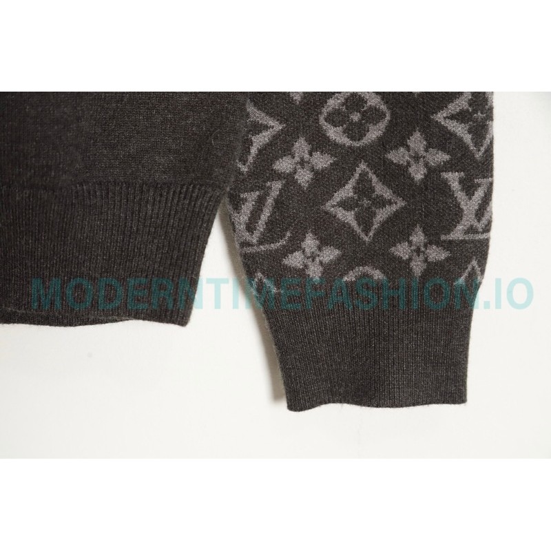 Louis Vuitton - Sweater With Presbytery Sleeves