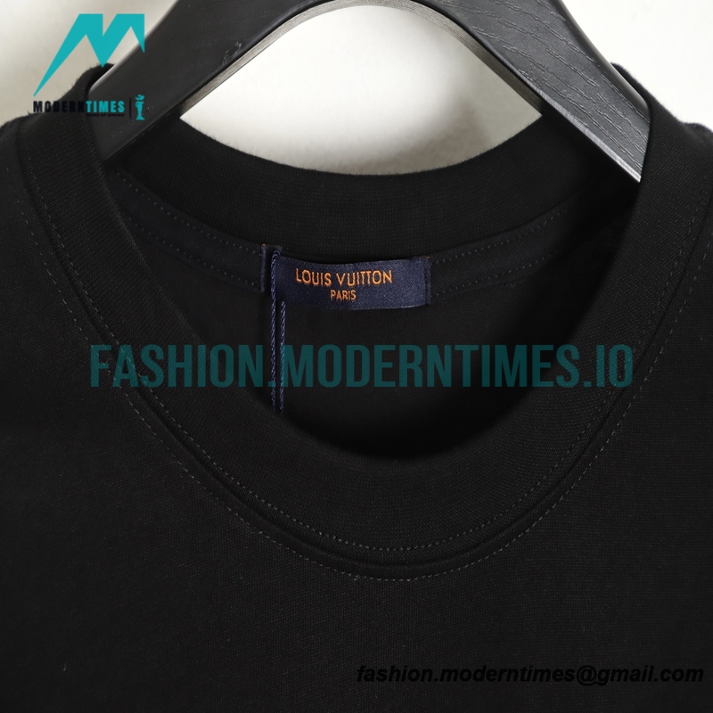 Louis Vuitton - 23ss Colorful Graffiti Letter Short Sleeve T-shirt