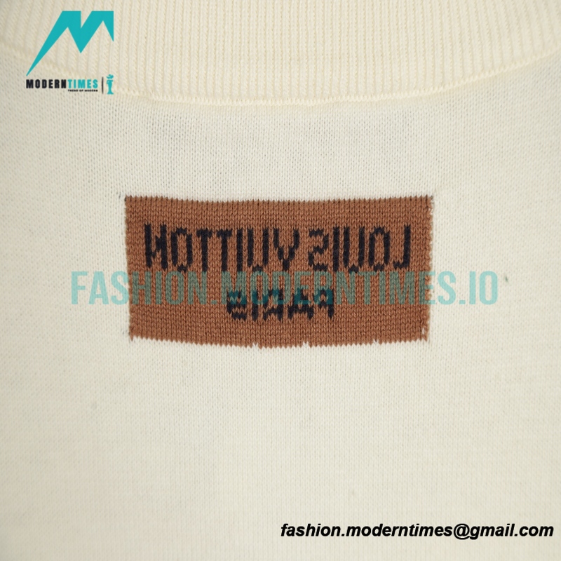 Louis Vuitton - Knit Short Sleeve T-shirt With A Small Airplane Pattern