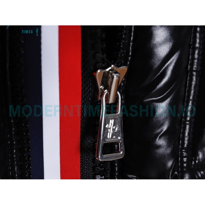 Moncler - 21FW Front Color Strip Down Jacket