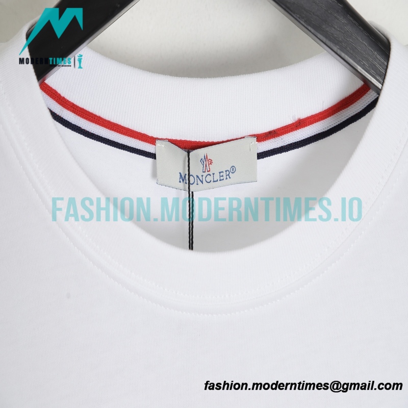 Moncler - Chest Scissors Badge Short-sleeved T-shirt