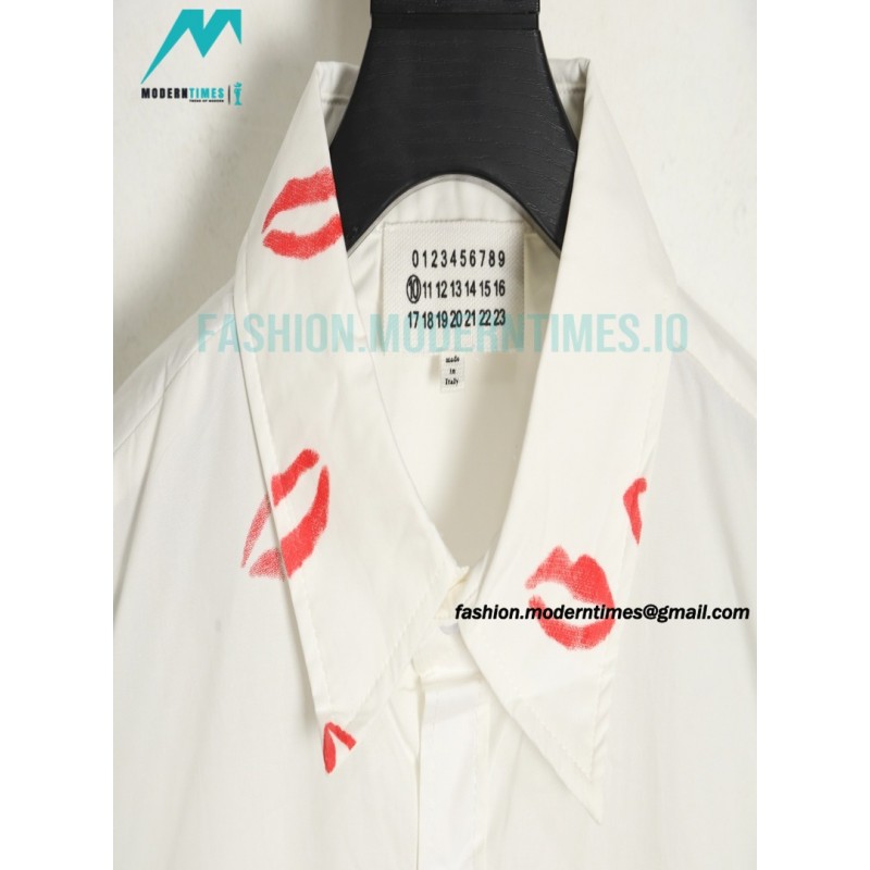 Maison Margiela -  Collar Lip Print Shirt