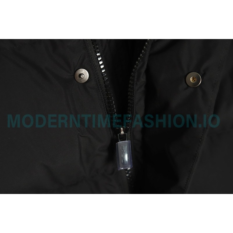 MLB - Button Label Embroidered Short Thickened Down Jacket