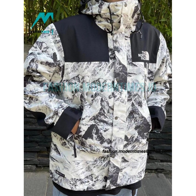 Supreme - The North Face Snowstorm Jacket