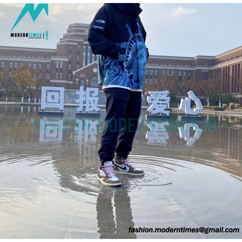 Supreme - The North Co-branded Face Lady Liberty Jacket