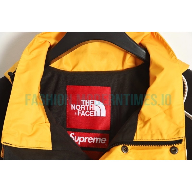 Supreme - The North Co-branded Face Lady Liberty Jacket