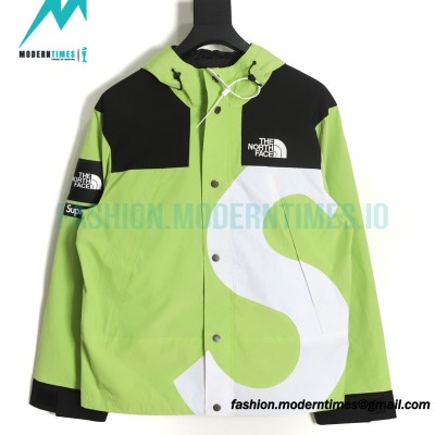 Supreme - The North Face Co-branded Great S Stormtrooper Jacket