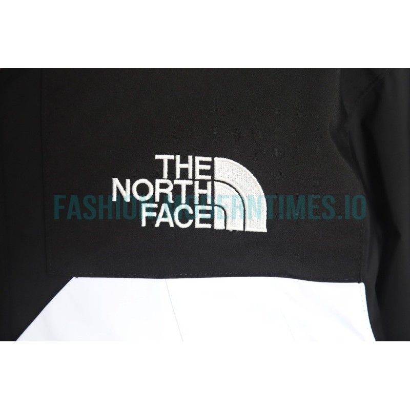 Supreme - The North Face Co-branded Great S Stormtrooper Jacket