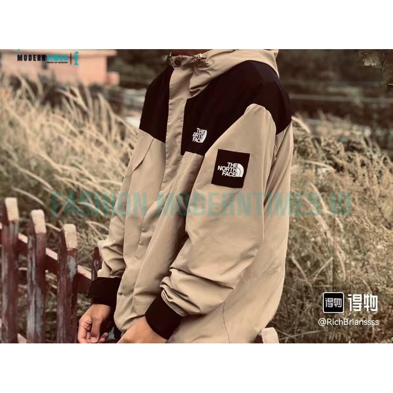 The North Face - Outdoor Lightweight Waterproof Jacket
