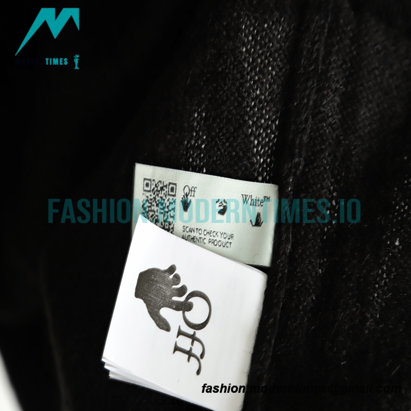 Off White - Mohair Sweater