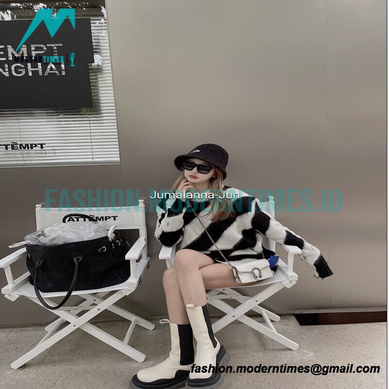 Off White - Mohair Sweater