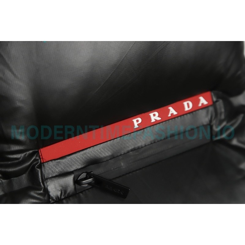 Prada - 21FW Red Stripe Down Vest