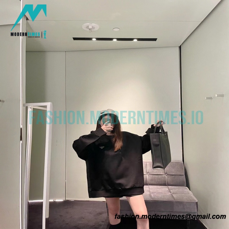 Prada - 22FW Triangle Standard Wave Anti-wrinkle Crease Crew Neck Hoodie