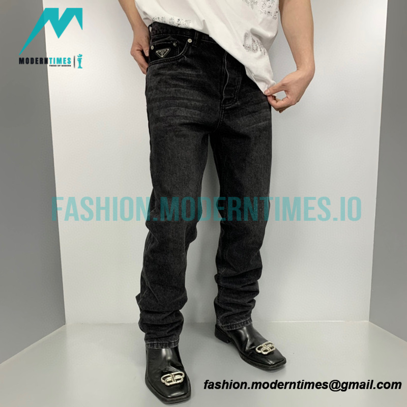 Prada - 23SS Triangle Label Washed Jeans