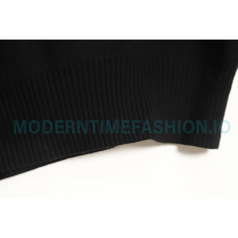 Prada - 22ss Triangle Pocket Knitted Long-sleeved Sweater