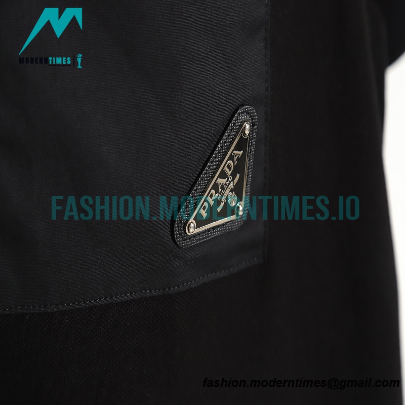 Prada - Classic Iron Pocket Logo Short-sleeved Polo Shirt