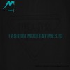 Prada - Classic Triangle Embossed Letter Logo Round Neck Short-sleeved T-shirt