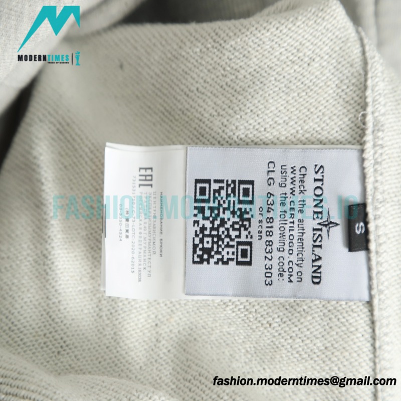 Stone Island - Classic Solid Color Logo Zipper Hoodie