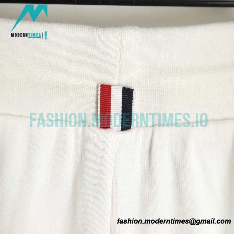 Thomas Browne - Knitted four-bar Shorts Pants