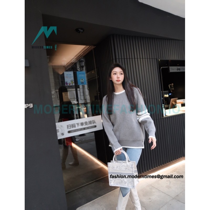  Thom Browne - 23SS Four-stripe Color-matching Pullover Long-sleeved Crewneck Sweater