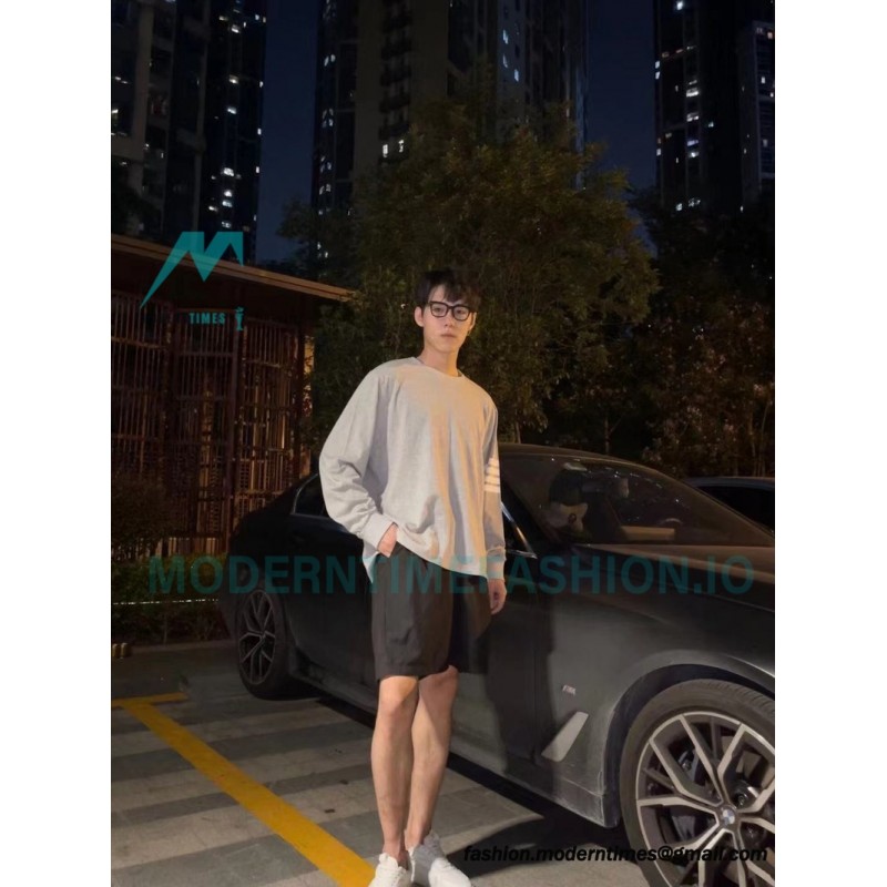 Thom Browne - Four-bar Crewneck Long Sleeves