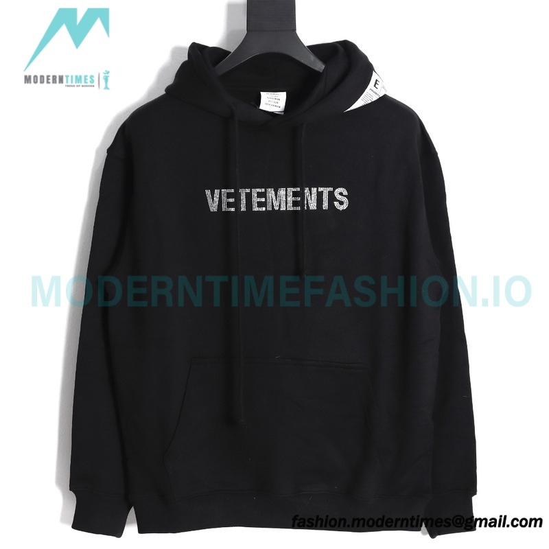 Vetements - 23FW Hot Diamond Letter Hoodie