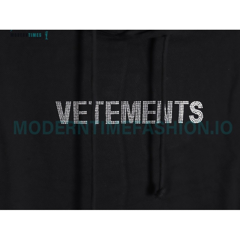 Vetements - 23FW Hot Diamond Letter Hoodie