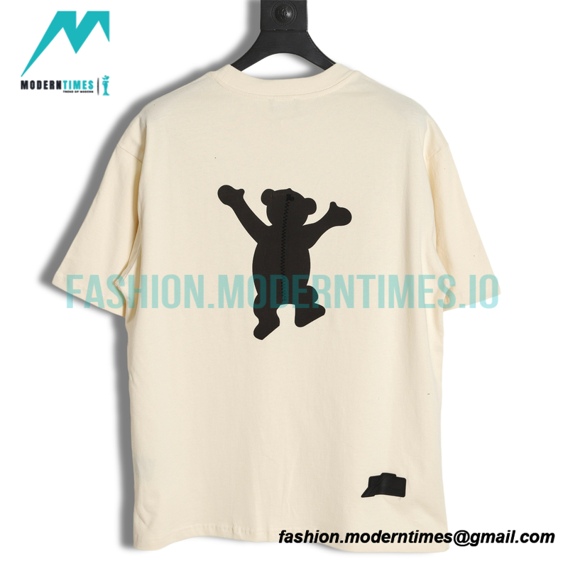 We11 Done - Dancing Bear Flocked Print Short-sleeved T-shirt