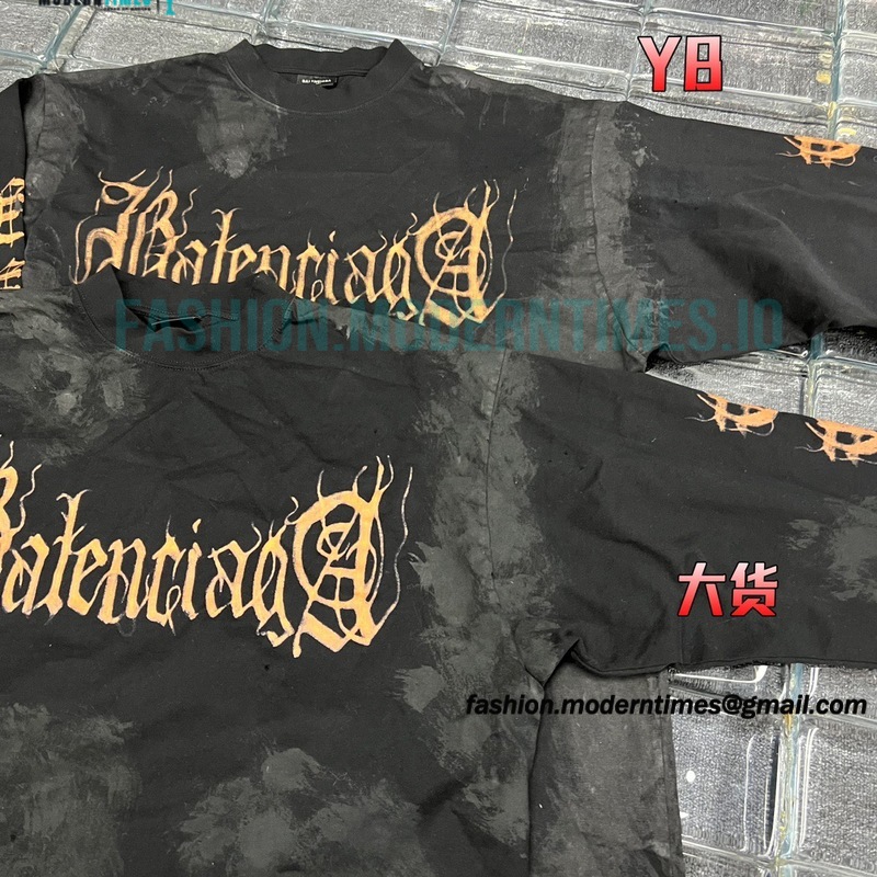 Balenciaga - 23FW Mud Dyed Sanskrit Base Long Sleeve T-shirt Balenciaga - 23FW Mud Dyed Sanskrit Base Long Sleeve T-shirt