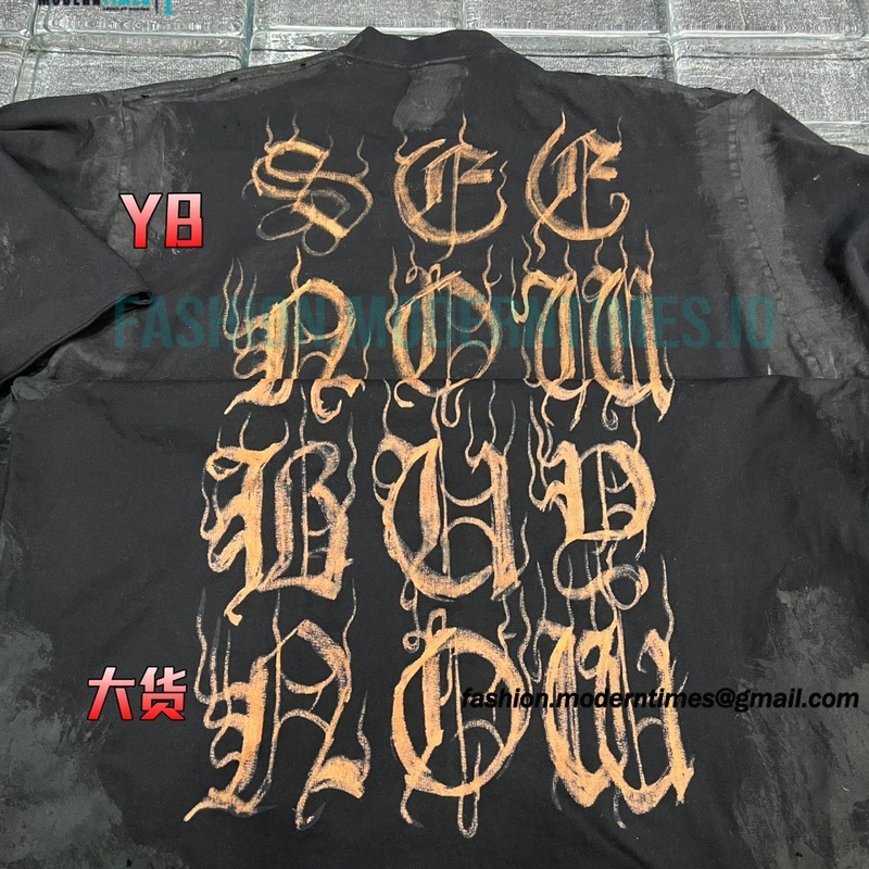 Balenciaga - 23FW Mud Dyed Sanskrit Base Long Sleeve T-shirt Balenciaga - 23FW Mud Dyed Sanskrit Base Long Sleeve T-shirt