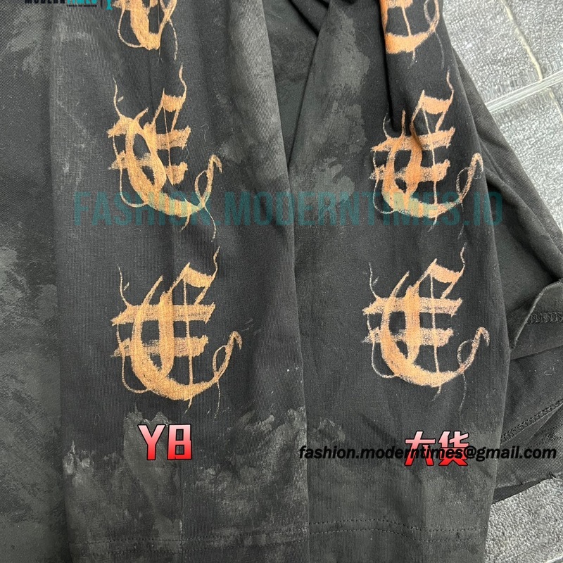 Balenciaga - 23FW Mud Dyed Sanskrit Base Long Sleeve T-shirt Balenciaga - 23FW Mud Dyed Sanskrit Base Long Sleeve T-shirt