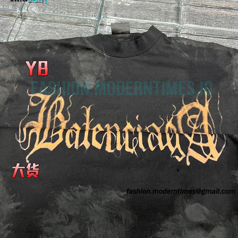 Balenciaga - 23FW Mud Dyed Sanskrit Base Long Sleeve T-shirt Balenciaga - 23FW Mud Dyed Sanskrit Base Long Sleeve T-shirt
